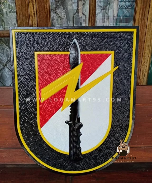 Kodam Merdeka Glossy Brass Logo