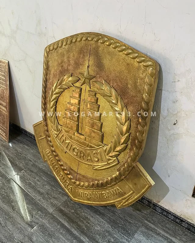 Custom Glossy Brass Immigration Directorate Logo