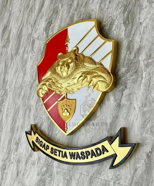 Custom Brass Paspampres Logo Glossy