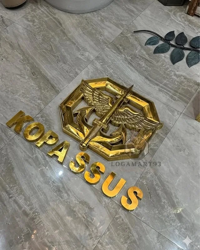 Custom Brass Mabes Kopassus Logo