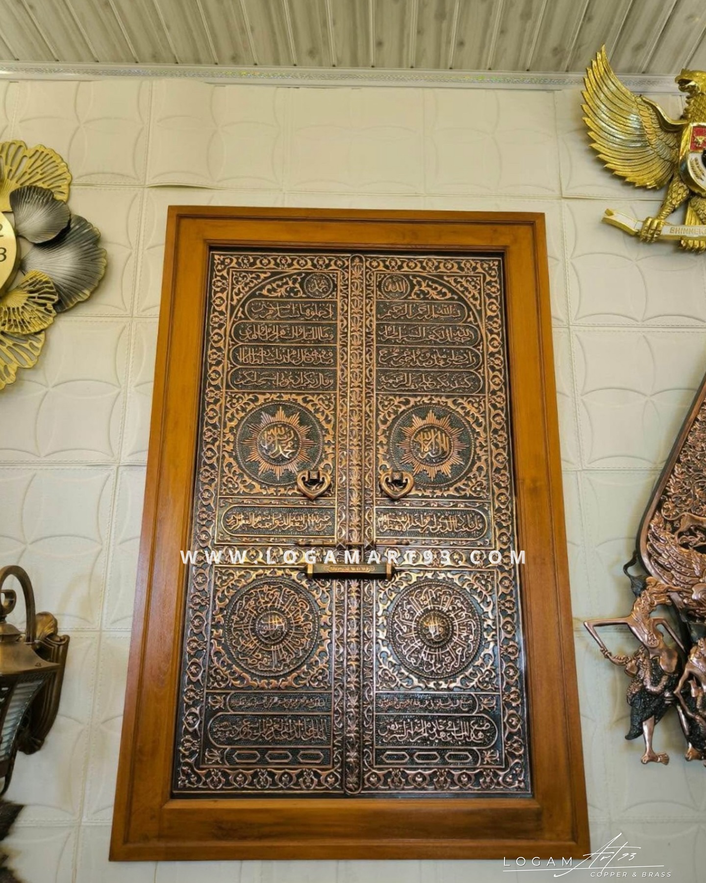 replika-pintu-nabawi.jpg