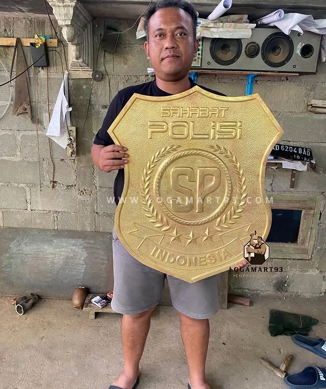 Custom Indonesian Police Friend Emblem Hammered Brass Premium Quality Sebelum FInishing