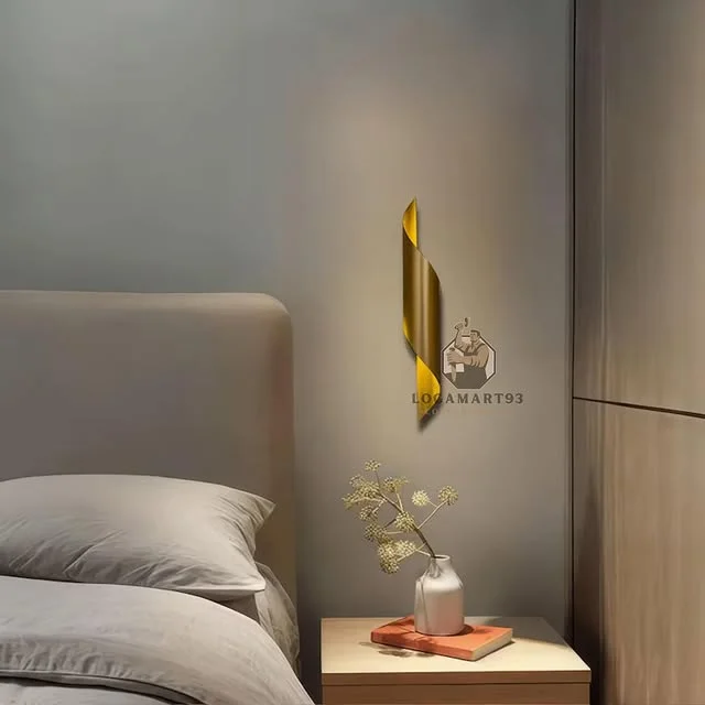 Custom Glossy Brass Wall Lamp Elegant Design