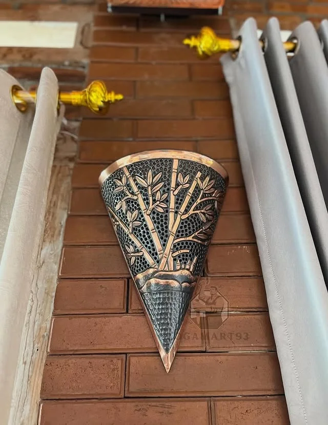 Lampu Dinding Kuningan Model Setengah Kerucut Tabung (2)