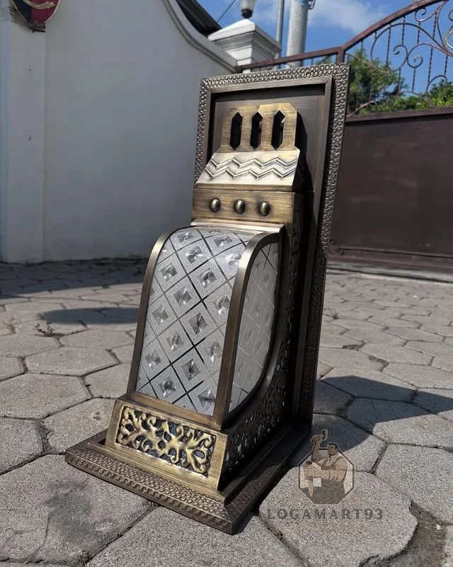 Custom Polished Brass Middle Eastern Wall Lamp