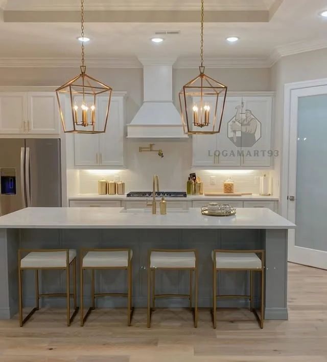 Custom Brass Minimalist Mesh Pendant Lamp