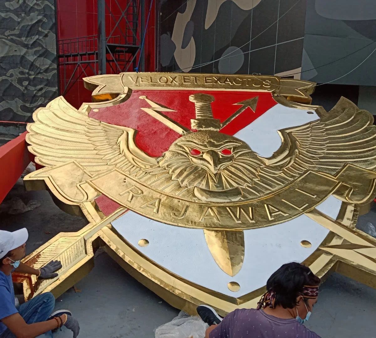 Logo Klub Menembak BIN Kuningan Glossy