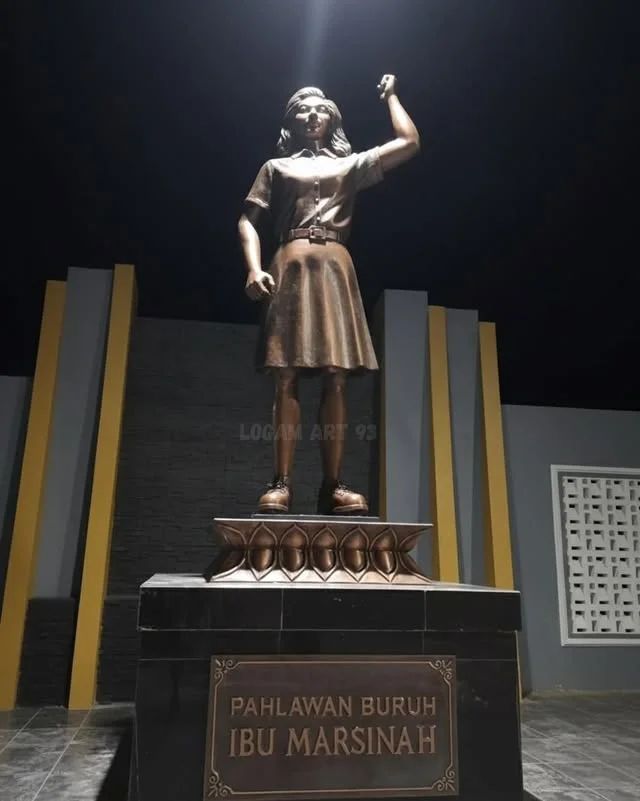Custom Copper Ibu Marsinah Labour Hero Statue