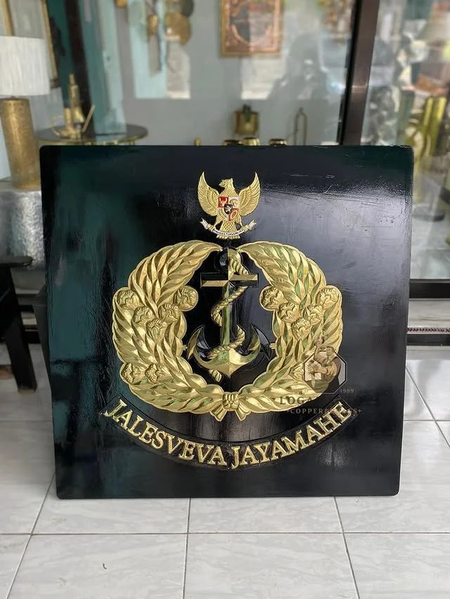 Custom Brass TNI AL Motto Emblem Polished 100x100